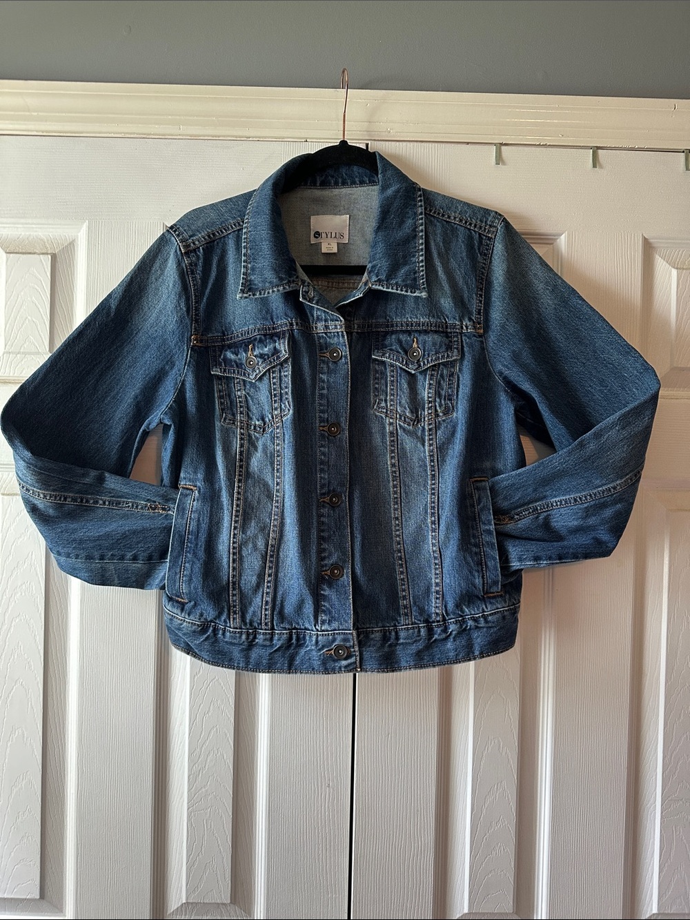 STYLUS Women's Medium Blue Denim Jacket